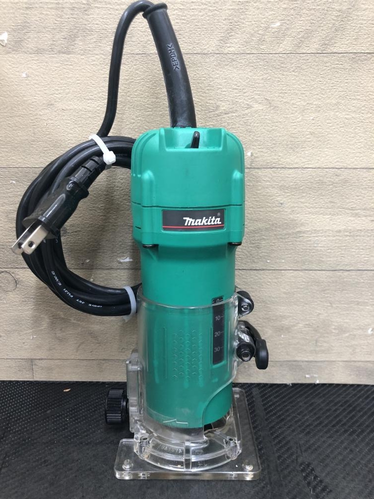 マキタ makita トリマ M371の中古 中古C傷汚れあり 《埼玉・鴻巣》中古