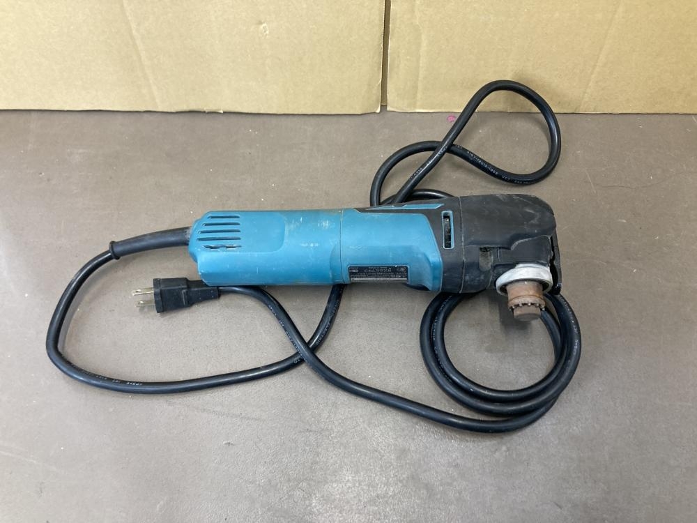 【SFU】makita TM3010CT マルチツール AC100V用 【中古動作品】 Amazon.co.jp: マキタ マルチツールAC100V用 TM3010CT : DIY・工具