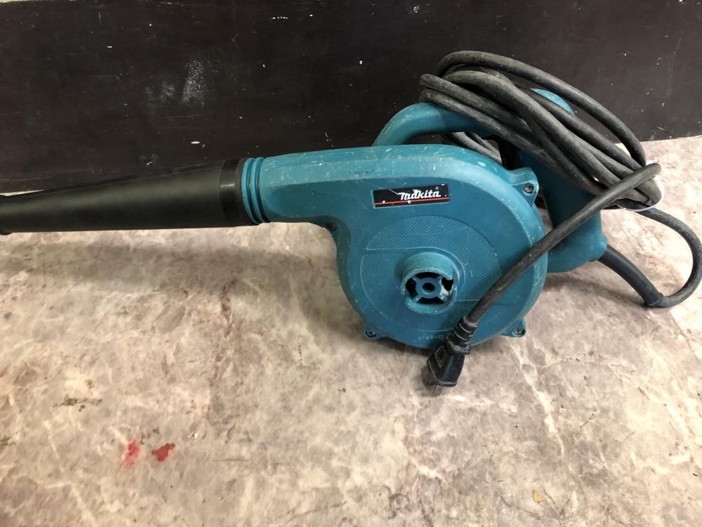 makita マキタ ブロワ UB1101の中古 中古C傷汚れあり ツールオフ 西