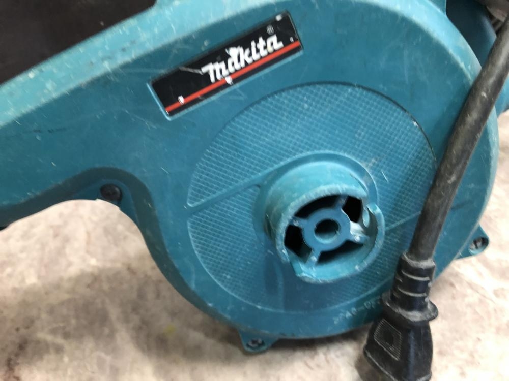 makita マキタ ブロワ UB1101の中古 中古C傷汚れあり ツールオフ 西