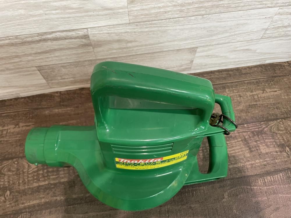 マキタ makita ブロワ/集じん機 UB61の中古 中古B使用感あり 《埼玉