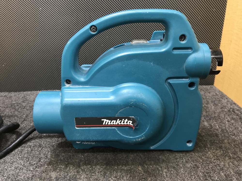 マキタ makita 集じん機 集塵機 450の中古 中古C傷汚れあり 《大阪