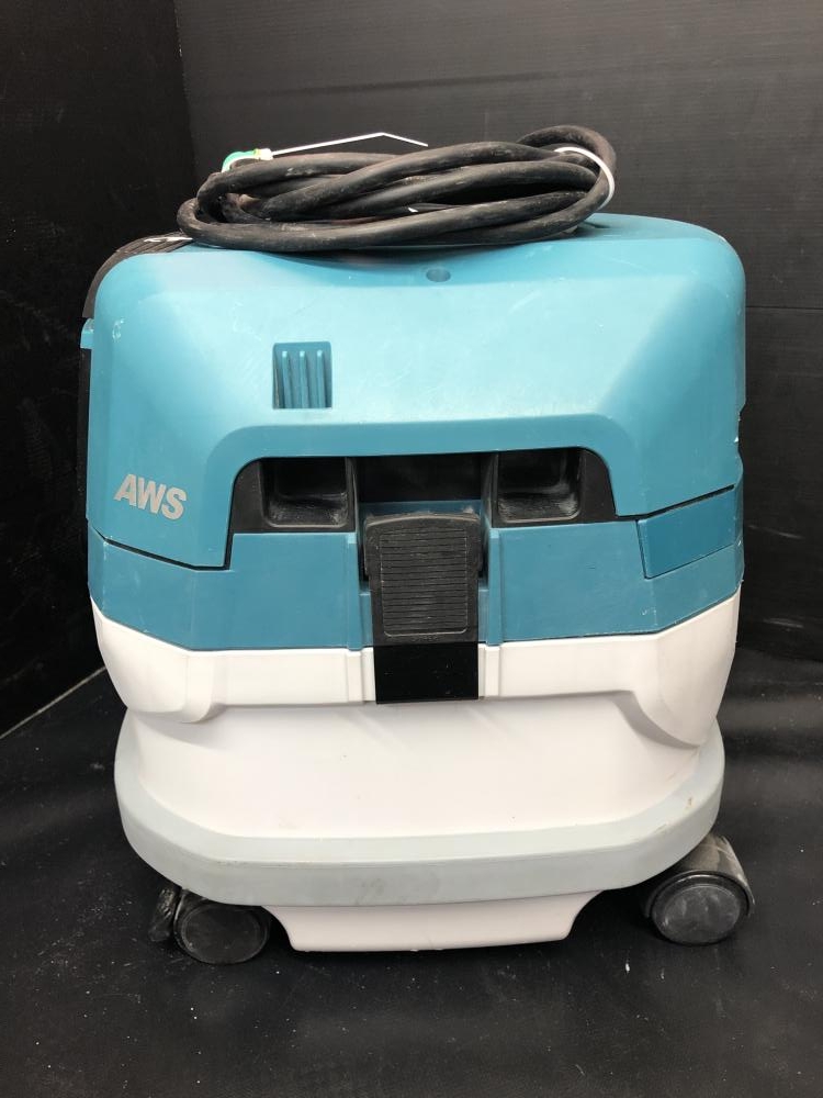 マキタ makita 集じん機・クリーナー 乾湿両用 VC0840の中古 中古B使用