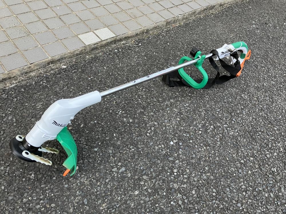 マキタ 電気草刈機 MUR2600Nの中古 中古B使用感あり 《横浜