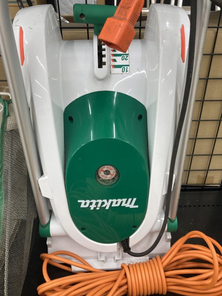 makita マキタ 230㎜芝刈り機 MLM2300の中古 中古C傷汚れあり 《宮城