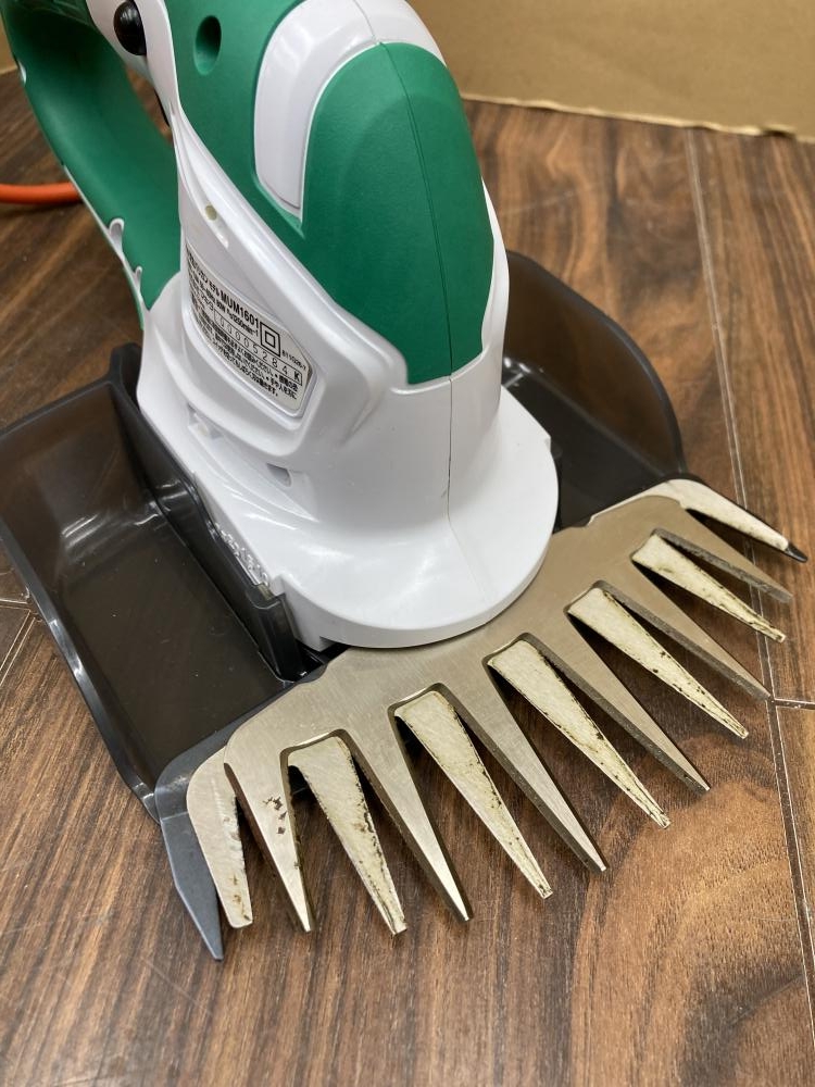 マキタ 160mm芝生バリカン MUM1601の中古 中古B使用感あり 《埼玉