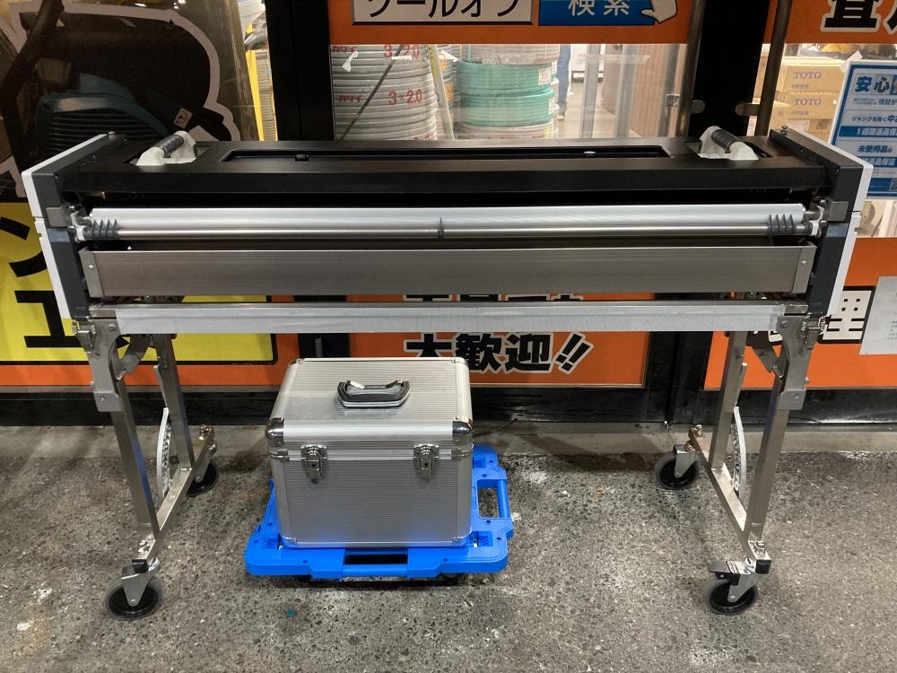 極東産機 自動壁紙糊付機 HiβーNEOの中古 中古B使用感あり 《大阪・堺