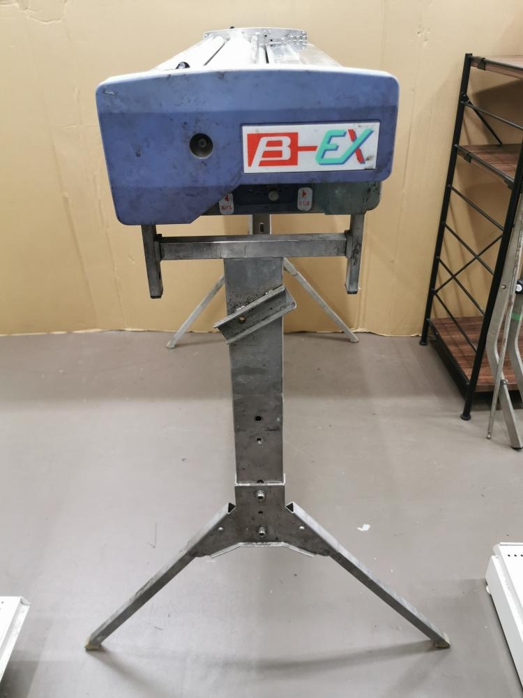 KYOKUTO 極東産機 手動壁紙糊付け機 B-EX β-EXの中古 中古C傷汚れあり