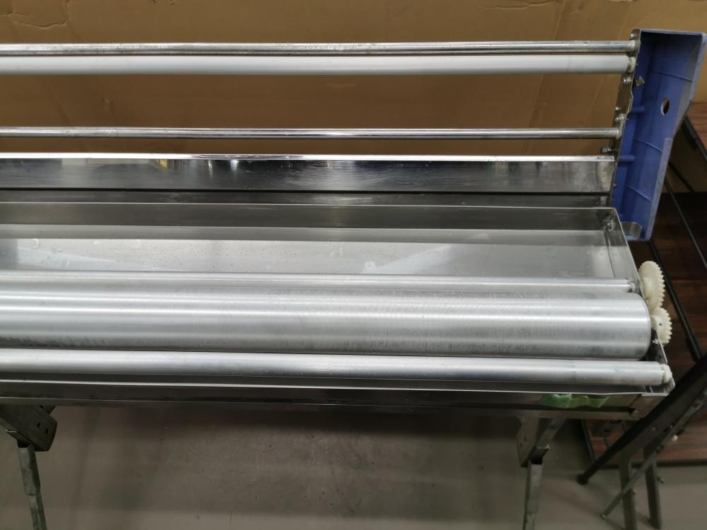 KYOKUTO 極東産機 手動壁紙糊付け機 B-EX β-EXの中古 中古C傷汚れあり KYOKUTO 極東産機 手動壁紙糊付け機 B-EX β-EXの中古 中古C傷汚れあり