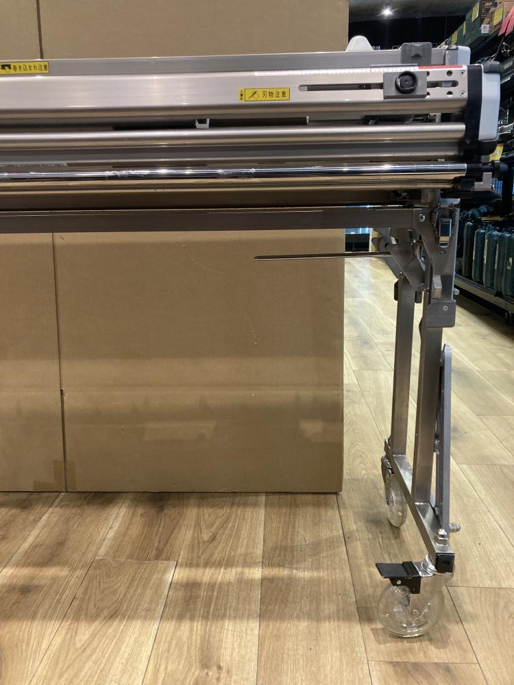 極東産機 KYOKUTO 自動壁紙糊付け機 Hiβ-MASTERの中古 中古B使用感あり 極東産機 KYOKUTO 自動壁紙糊付け機 Hiβ-MASTERの中古 中古B使用感あり