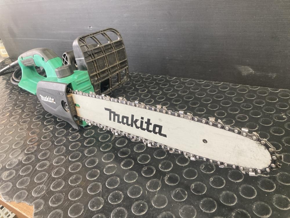 マキタ makita 350mm 電気式チェーンソー M504の中古 中古C傷汚れあり 