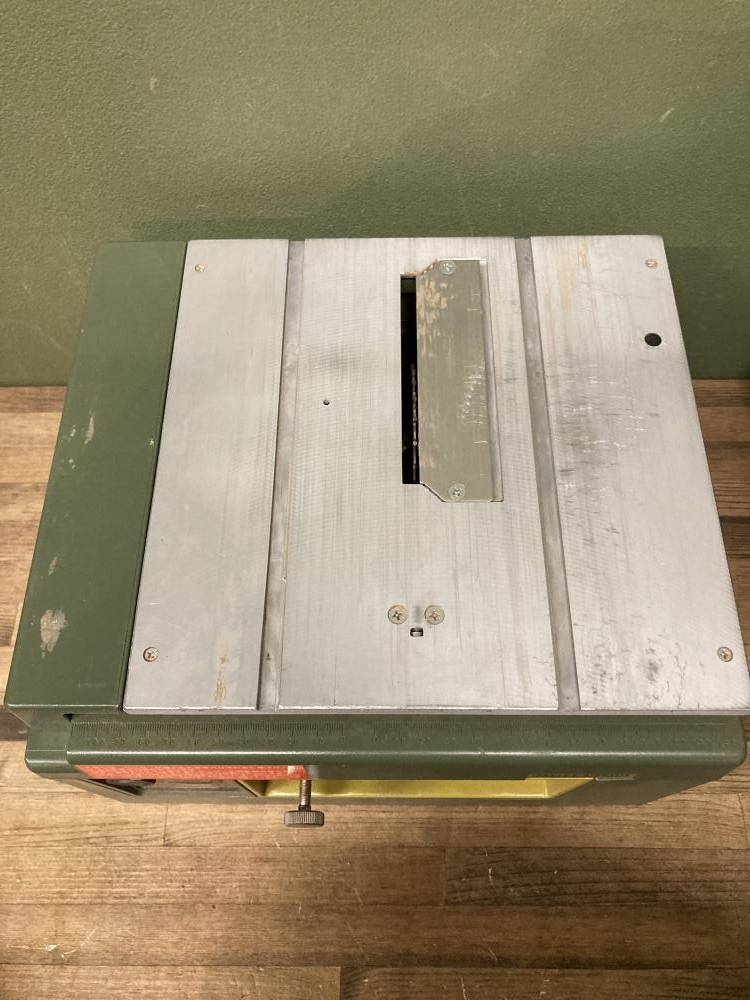 プロクソン スーパーサーキュラソウテーブル No.28070の中古 中古C傷 プロクソン スーパーサーキュラソウテーブル No.28070の中古 中古C傷