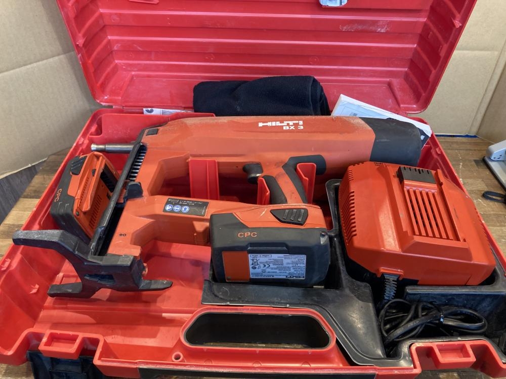 HILTI 充電式鋲打ち機 BX 3-ME 現状品の中古 中古C傷汚れあり 《東京・江戸川》中古工具販売の専門店│ ツールオフ江戸川店  ｜中古工具販売のツールオフ