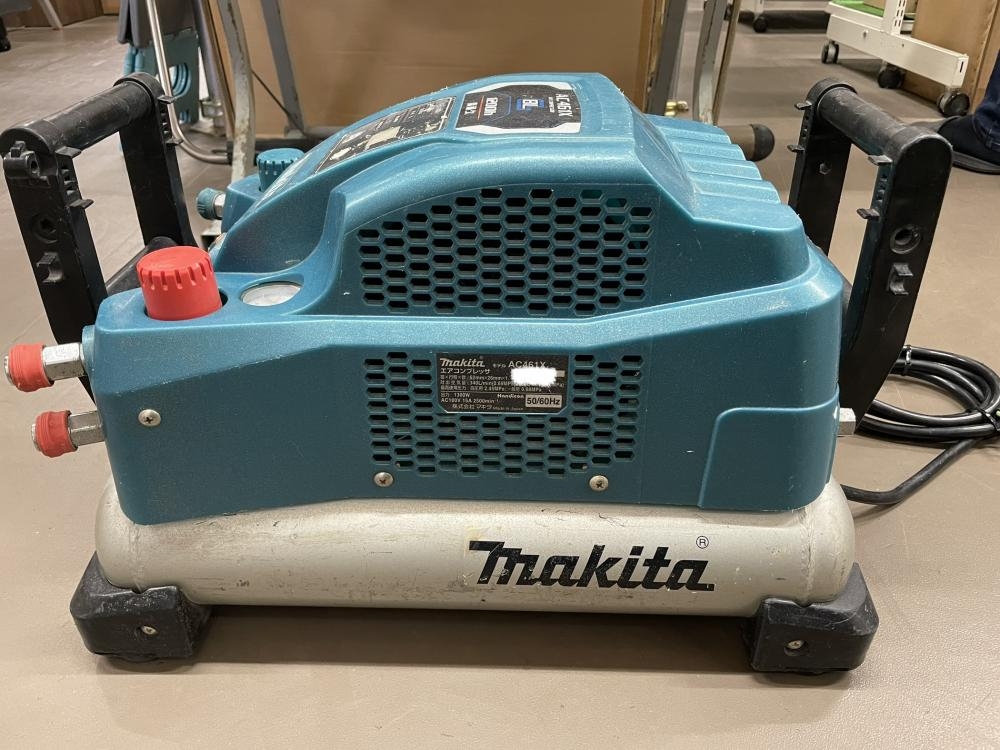 マキタ makita エアコンプレッサ AC460XLの中古 中古C傷汚れあり 《埼玉・入間》中古工具販売の専門店│ ツールオフ所沢入間店  ｜中古工具販売のツールオフ