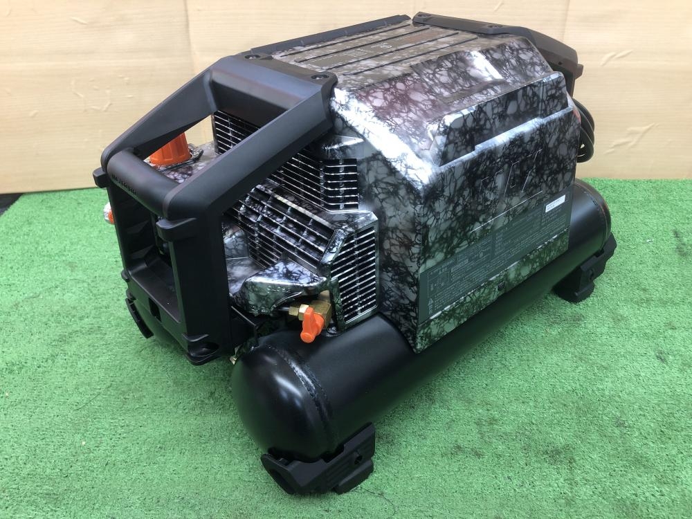 MAX 高圧専用エアコンプレッサー AK-HH1310E ガイアシルバーの MAX 高圧専用エアコンプレッサー AK-HH1310E ガイアシルバーの
