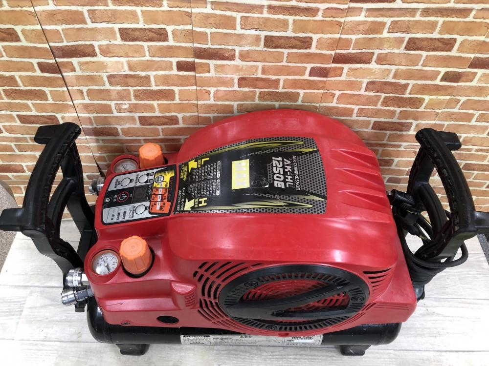 MAX マックス エアコンプレッサ 部品取り 現状品 AK-HH1250Eの中古  