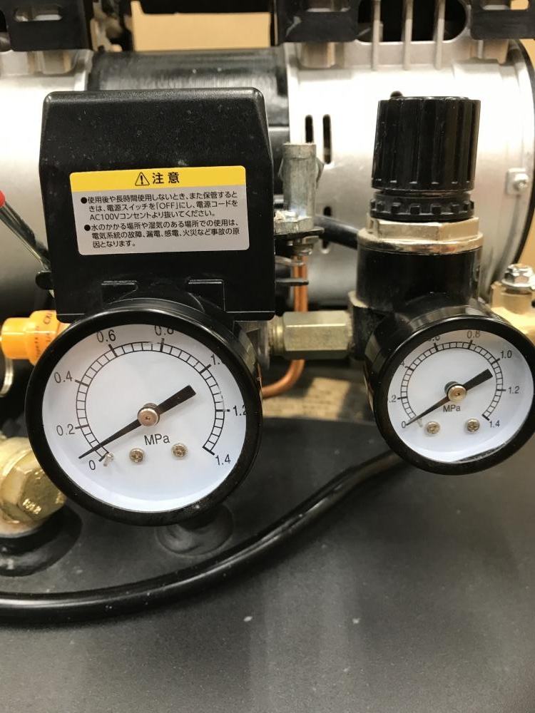 アストロプロダクツ 常圧コンプレッサー AP040962の中古 中古B使用感