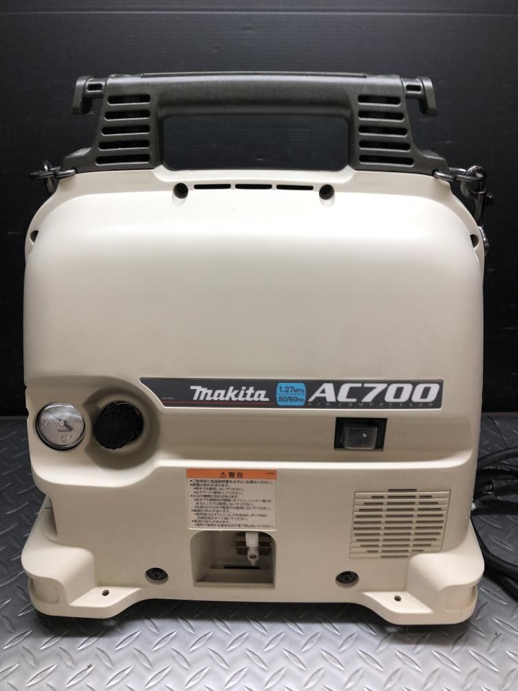 マキタ makita 常圧コンプレッサー AC700の中古 ジャンク 《大阪・枚方》中古工具販売の専門店│ ツールオフ枚方店 ｜中古工具販売のツールオフ