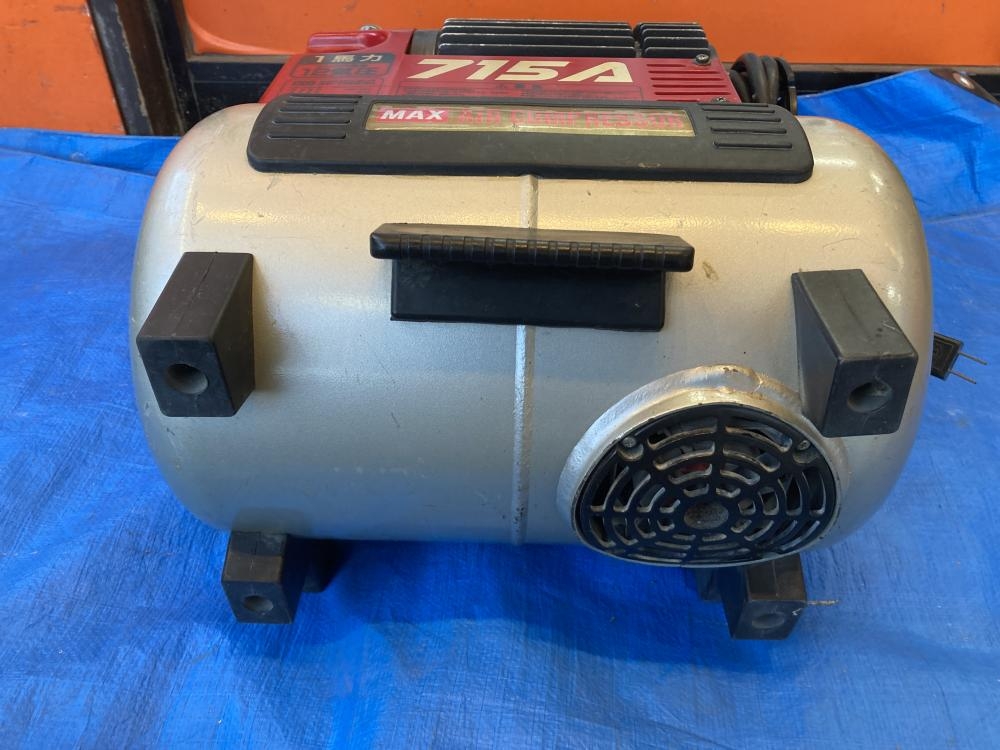 MAX マックス 常圧エアコンプレッサー AK-715A（6）の中古 中古C傷汚れ 