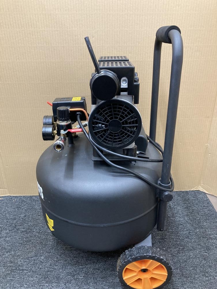 アストロプロダクツ ASTRO 常圧エアコンプレッサ AP040951の中古 中古B