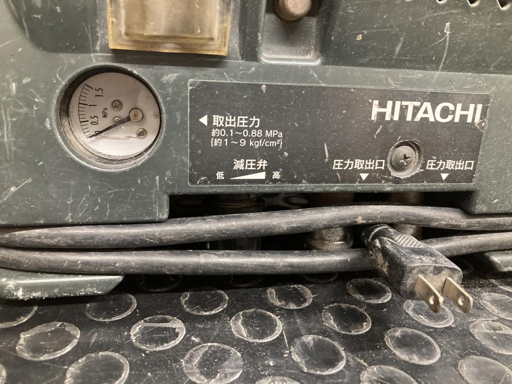 日立 HITACHI 常圧エアコンプレッサー 100V PA800Sの中古 中古C傷汚れ
