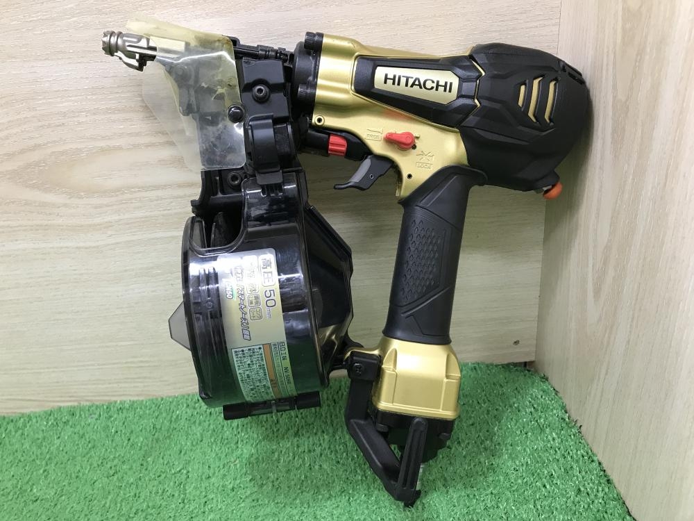 日立工機 ５０㎜高圧ロール釘打機 NV50HRの中古 中古A(美品) 《神奈川・厚木》中古工具販売の専門店│ ツールオフ厚木店  ｜中古工具販売のツールオフ