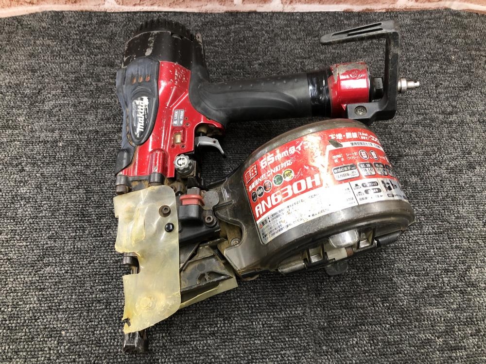 マキタ makita 65mm高圧釘打機 AN630Hの中古 中古C傷汚れあり 《千葉・市原》中古工具販売の専門店│ ツールオフ千葉市原店  ｜中古工具販売のツールオフ