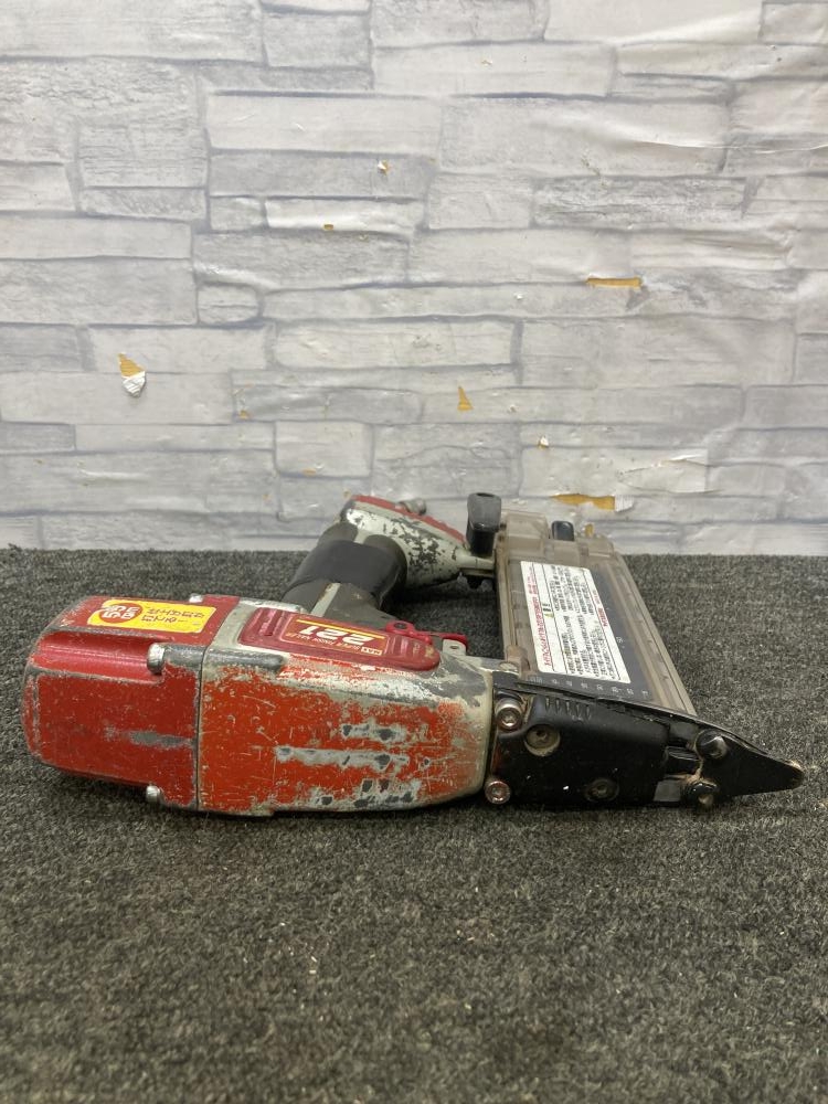 ☆中古品☆MAX マックス 55mm 常圧 スーパーフィニッシュネイラ TA-221/SF55MO(FP) ケース付 仕上釘打機 仕上釘打ち機  75486