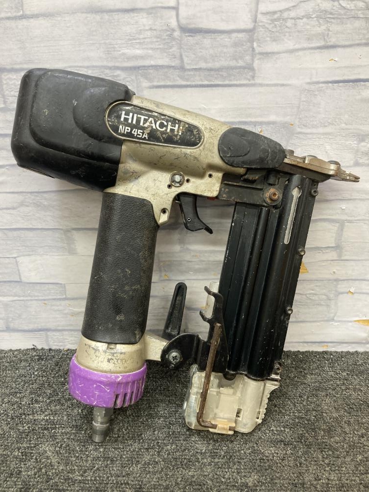 日立 HITACHI 45mm常圧ピン釘打ち機 NP45Aの中古 中古C傷汚れあり