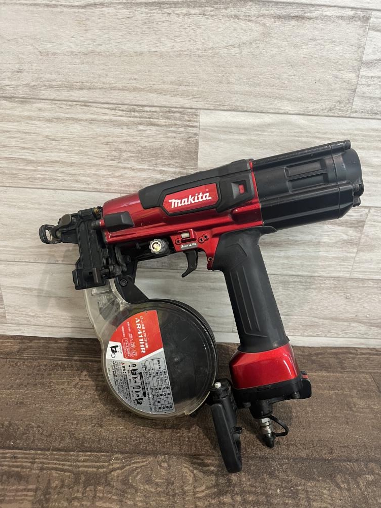 004☆ジャンク品☆マキタ makita 41mm高圧エアビス打機 打ち込み