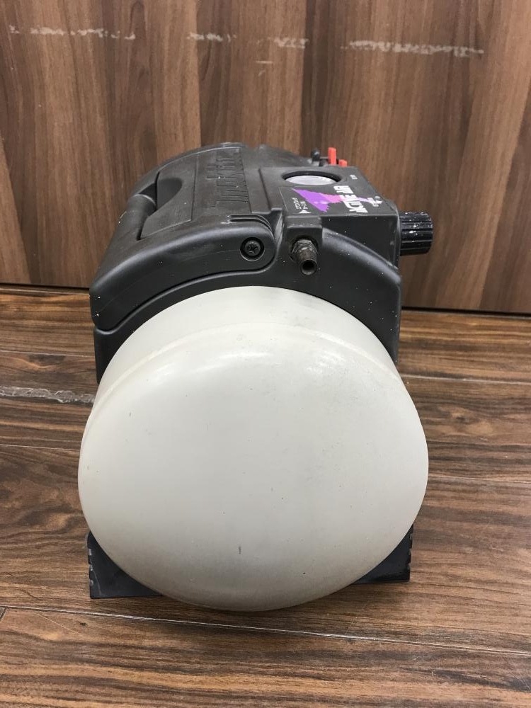 マキタ 補助タンク A-10017の中古 中古C傷汚れあり 《埼玉・草加》中古
