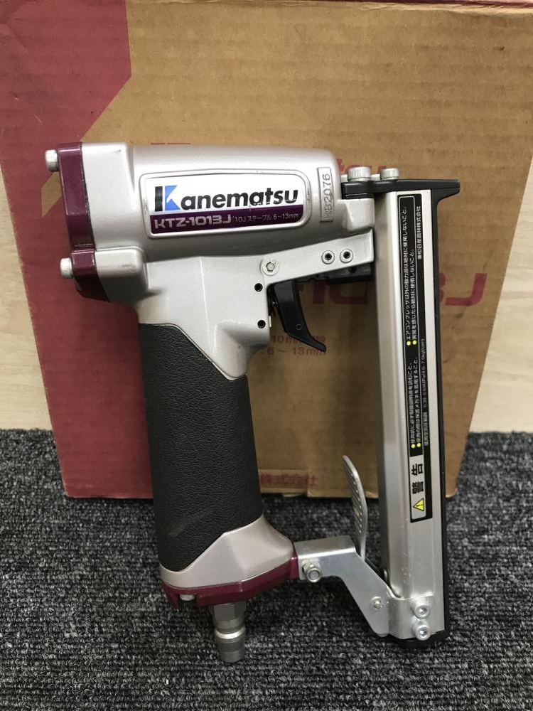 カネマツ 常圧エアタッカ KTZ-1013Jの中古 中古A(美品) 《大阪・堺