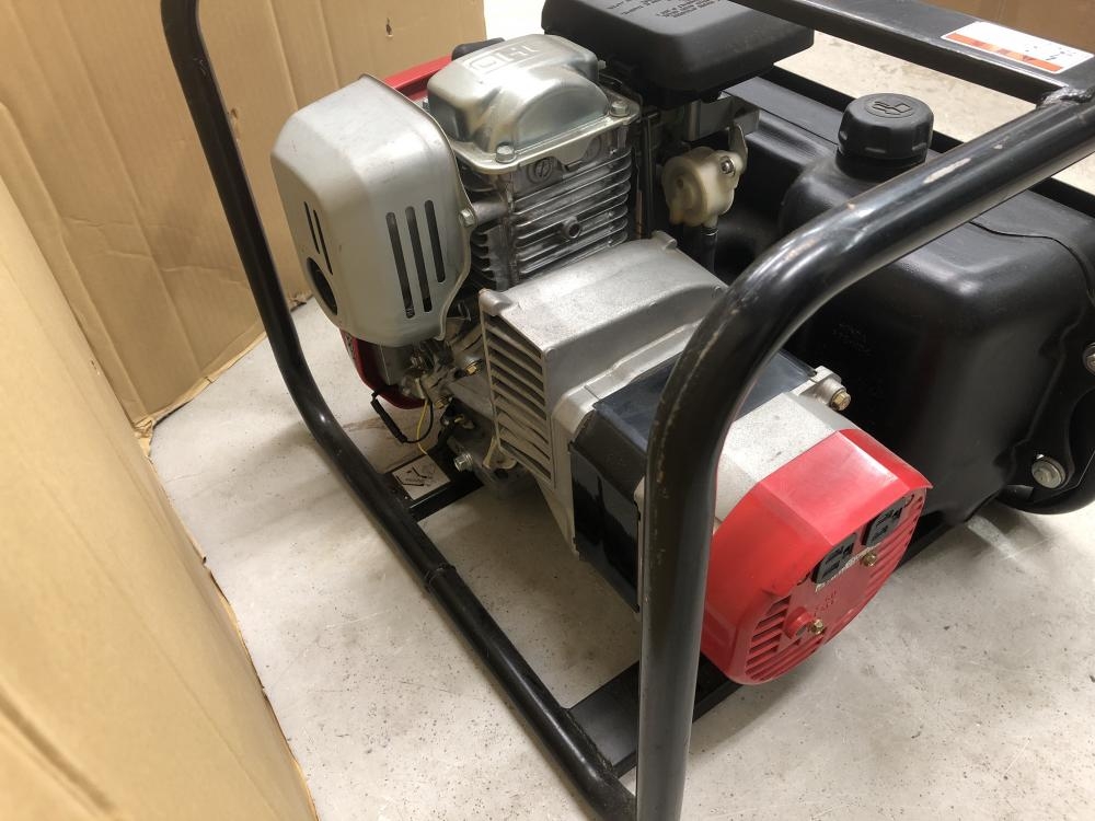 ホンダ 発電機 EN2100の中古 中古B使用感あり 《神奈川・川崎