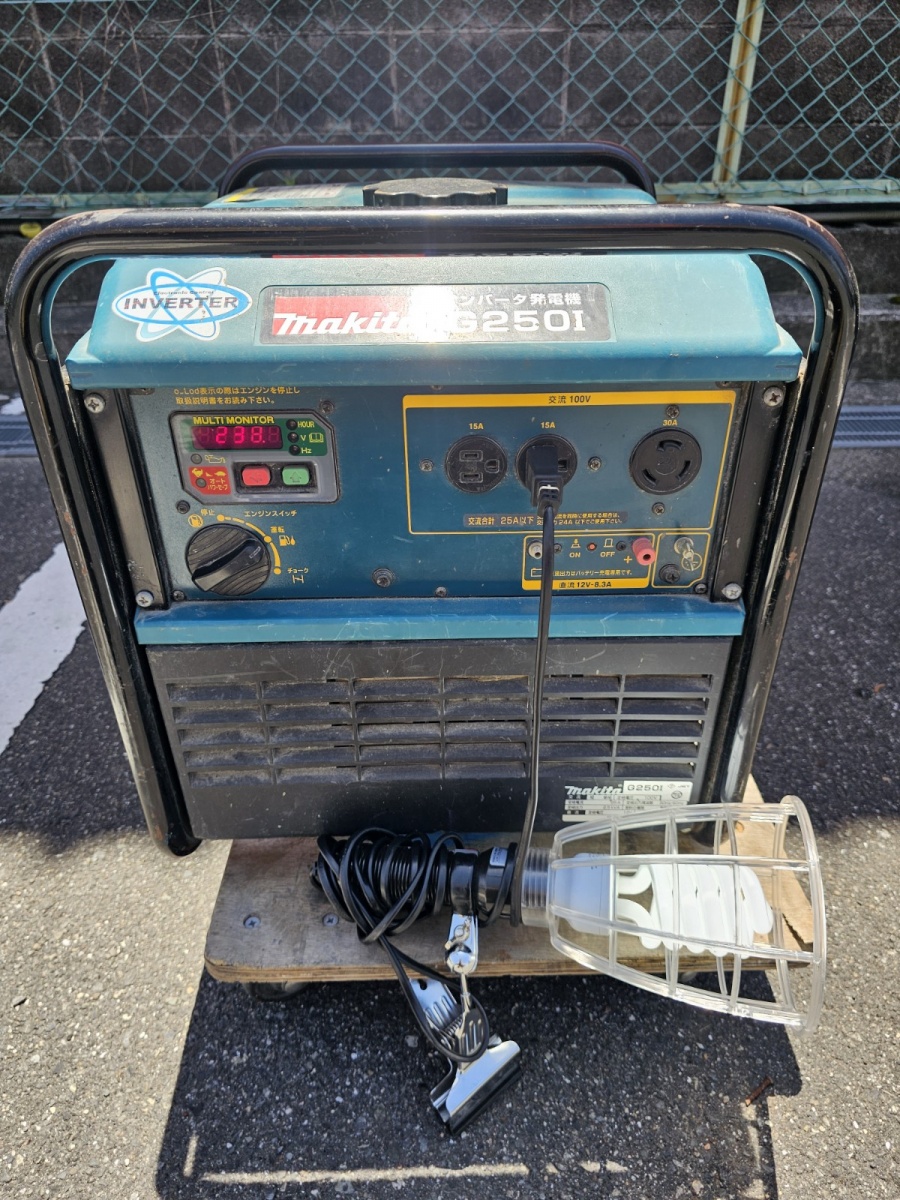 マキタ makita インバーター発電機 G250I 50/60Hz 2.5kVAの中古 中古B使用感あり  《大阪・松原》中古工具販売の専門店│ツールオフ松原店 ｜中古工具販売のツールオフ