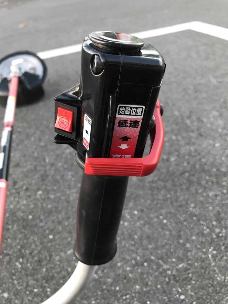 ZENOAH ゼノア 刈払機 BCZ235の中古 中古B使用感あり 《埼玉