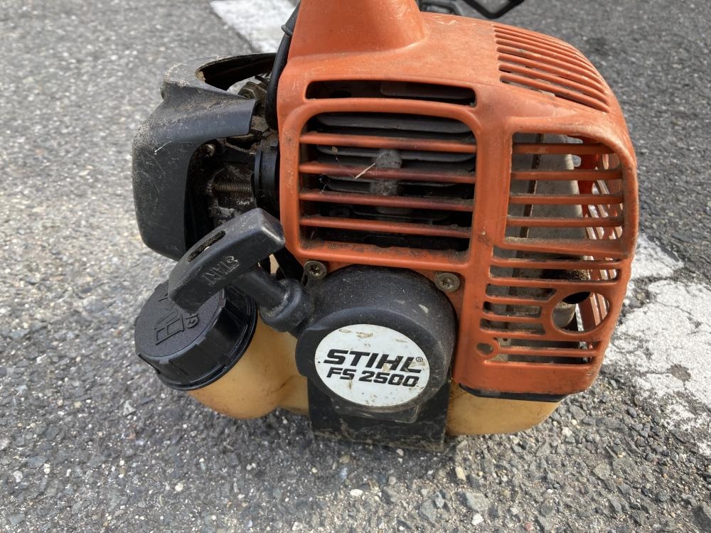 STIHL スチール エンジン式草刈機 刈払機 FS2500の中古 中古C傷汚れあり 《大阪・松原》中古工具販売の専門店│ツールオフ松原店  ｜中古工具販売のツールオフ