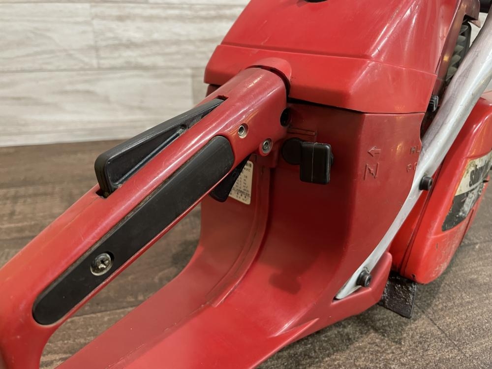 新ダイワ Shindaiwa エンジンチェンソー 根切機 757の中古 中古C傷汚れ