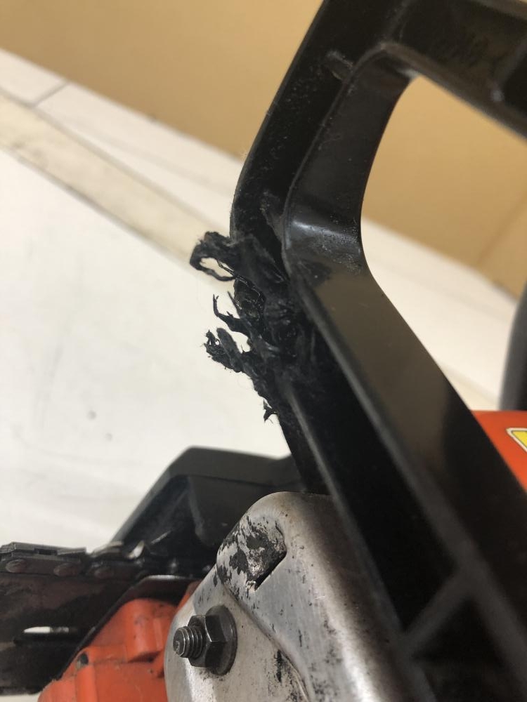 日立工機 エンジンチェンソー CS35ED3(S)の中古 中古C傷汚れあり 日立工機 エンジンチェンソー CS35ED3(S)の中古 中古C傷汚れあり