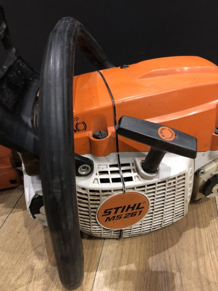 STIHL スチール エンジンチェンソー MS261の中古 中古C傷汚れあり 《埼玉・上尾》中古工具販売の専門店│ ツールオフ上尾店  ｜中古工具販売のツールオフ