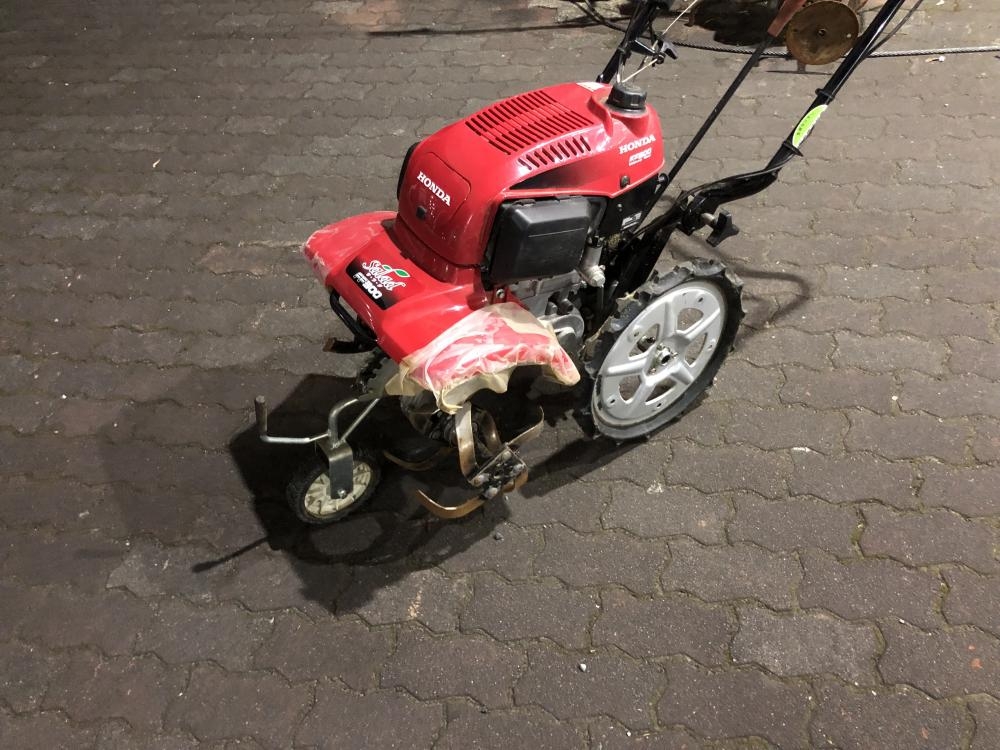 HONDA Salad 耕運機 FF300の中古 中古C傷汚れあり 《千葉・市原》中古