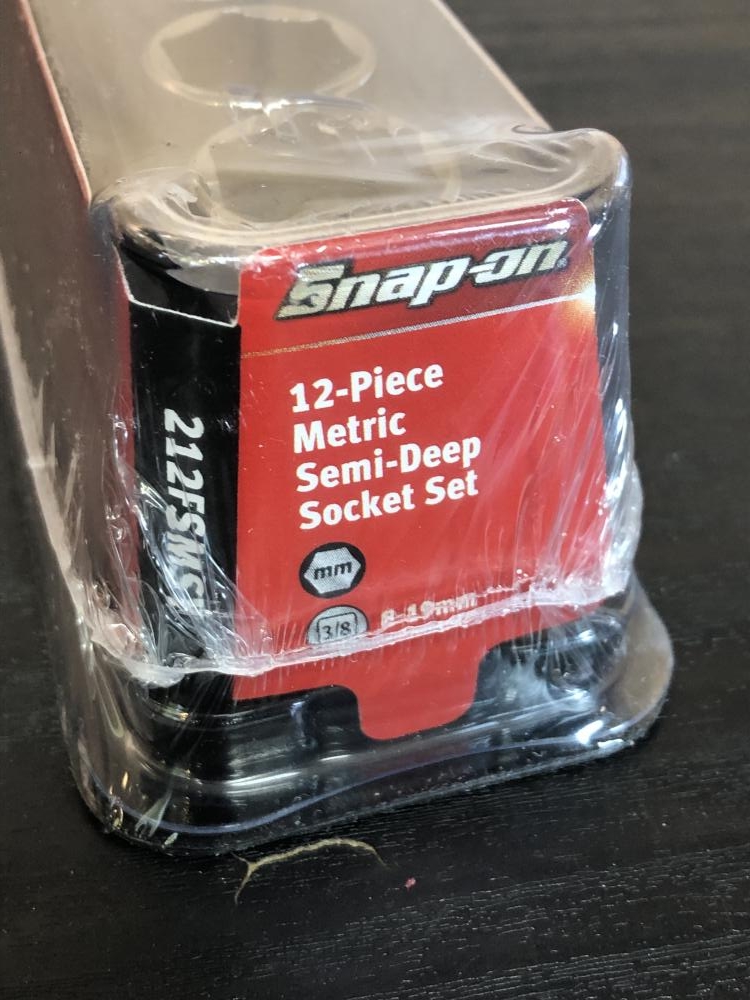 スナップオン Snap-on 3/8セミディープソケットセット 212FSMSYの中古 未使用品 《埼玉・川越》中古工具販売の専門店│  ツールオフ川越店 ｜中古工具販売のツールオフ