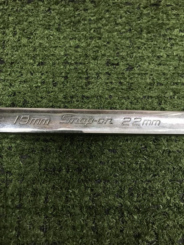 【久留米】【引き取り限定】【中古品】Snap-on スナップオン XOM2224 オフセットメガネレンチ 22mm/24mm SNAP-ON スタンダード10°オフセットメガネレンチ 22×24mm XBM2224A
