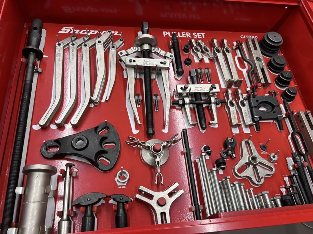 スナップオン Snap-on プーラーセット CJ2000の中古 中古C傷汚れあり