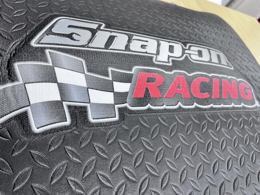 Snap-on スナップオン フロアマット Racing の中古 未使用品 《大阪