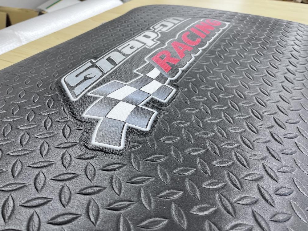 Snap-on スナップオン フロアマット Racing の中古 未使用品 《大阪