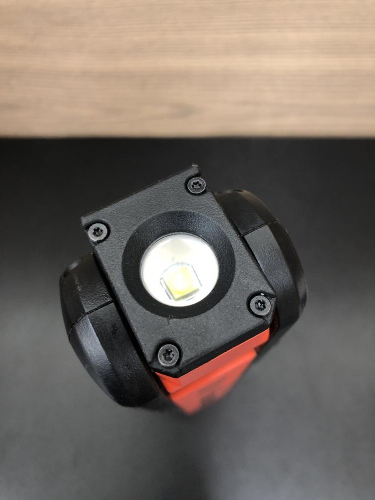 スナップオン Snap-on 充電式LEDワークライト ECARD062OJの中古 中古A