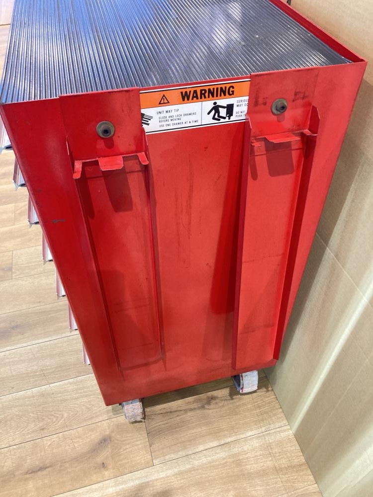 MACTOOLS ロールキャビネット MB5200Jの中古 中古C傷汚れあり 《東京