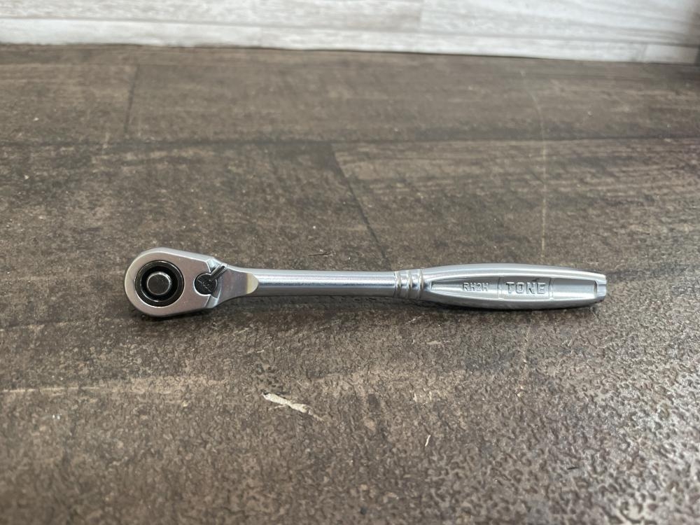 TONE トネ 1/4ラチェットハンドル RH2Hの中古 中古B使用感あり 《埼玉