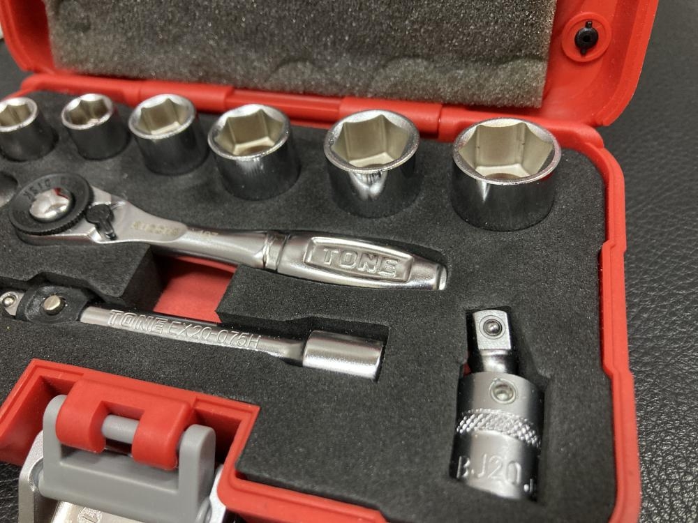 TONE 6.35mmソケットレンチセット S20830Pの中古 未使用品 《神奈川