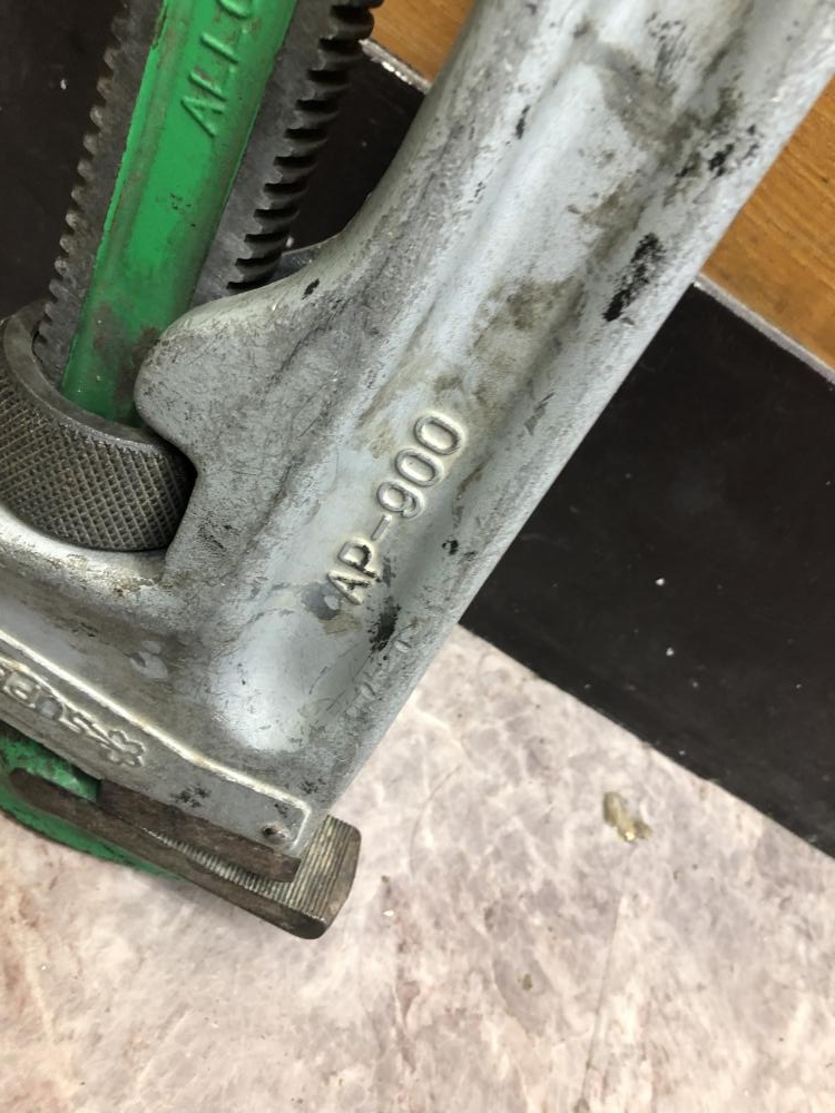 スーパーツール パイプレンチ AP-900の中古 中古C傷汚れあり 商品詳細